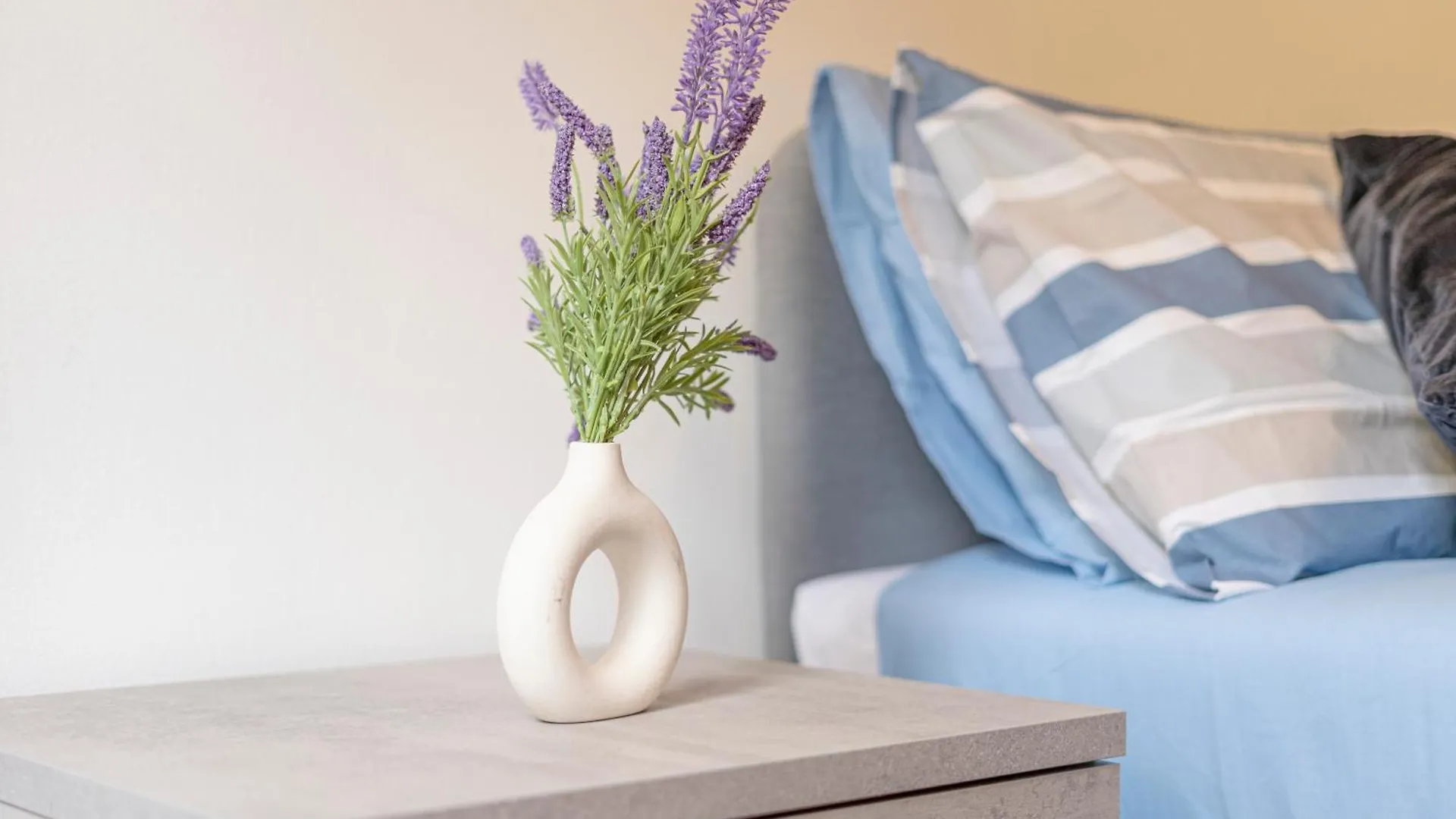 I Host Apartment - Certosa 1 Milano İtalya