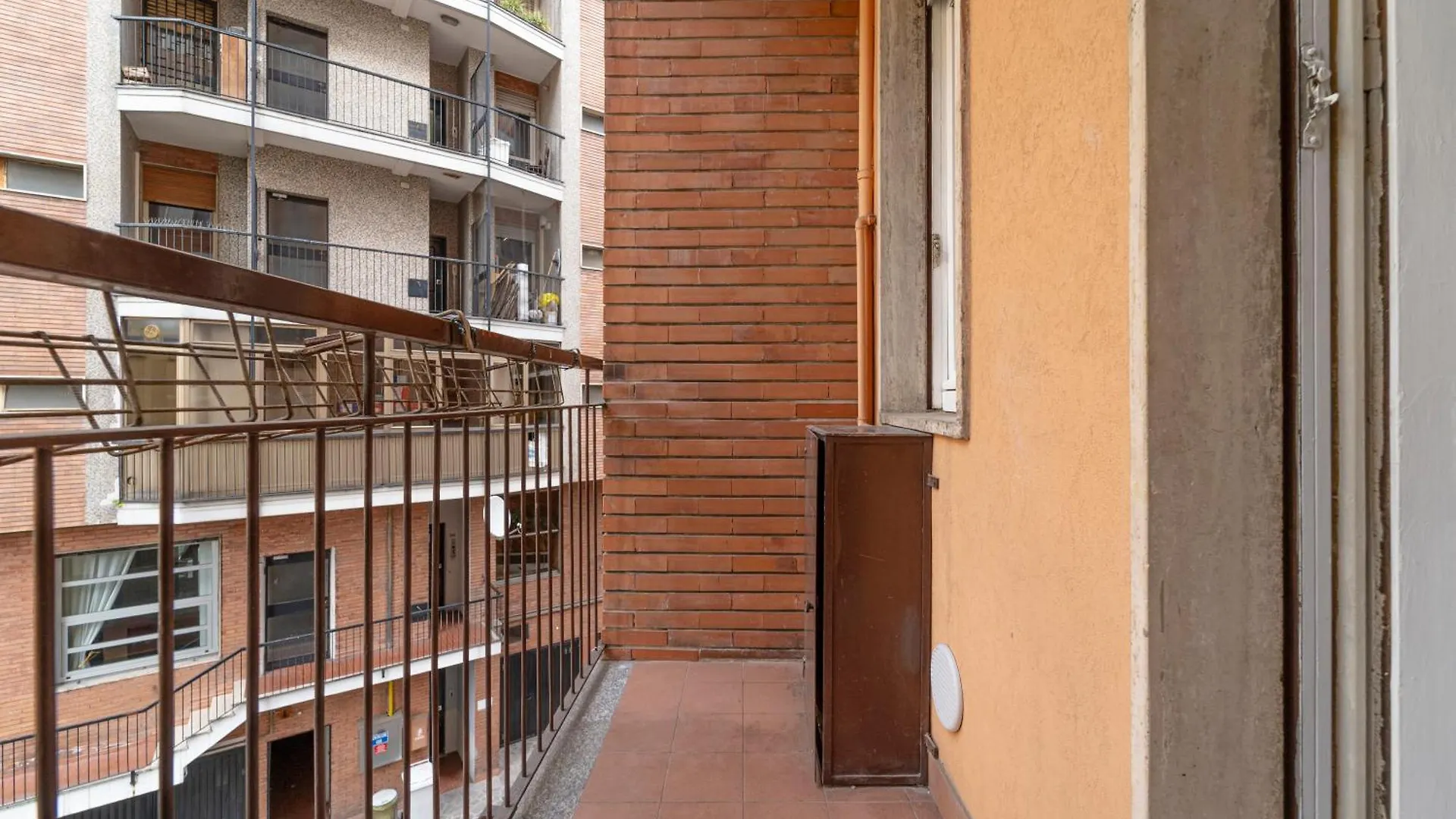 I Host Apartment - Certosa 1 Milano